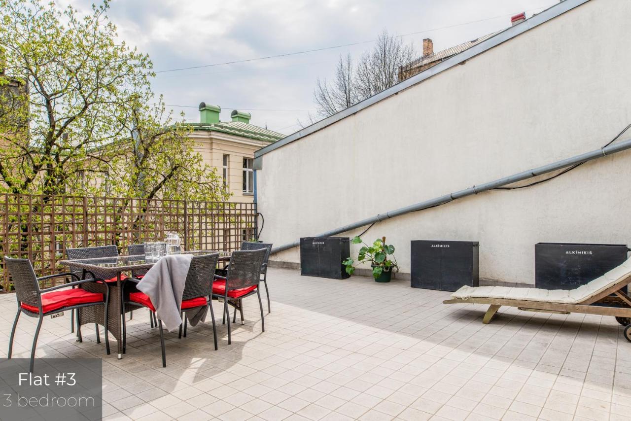 Dandelion Apartments Lacplesa Рига Екстер'єр фото